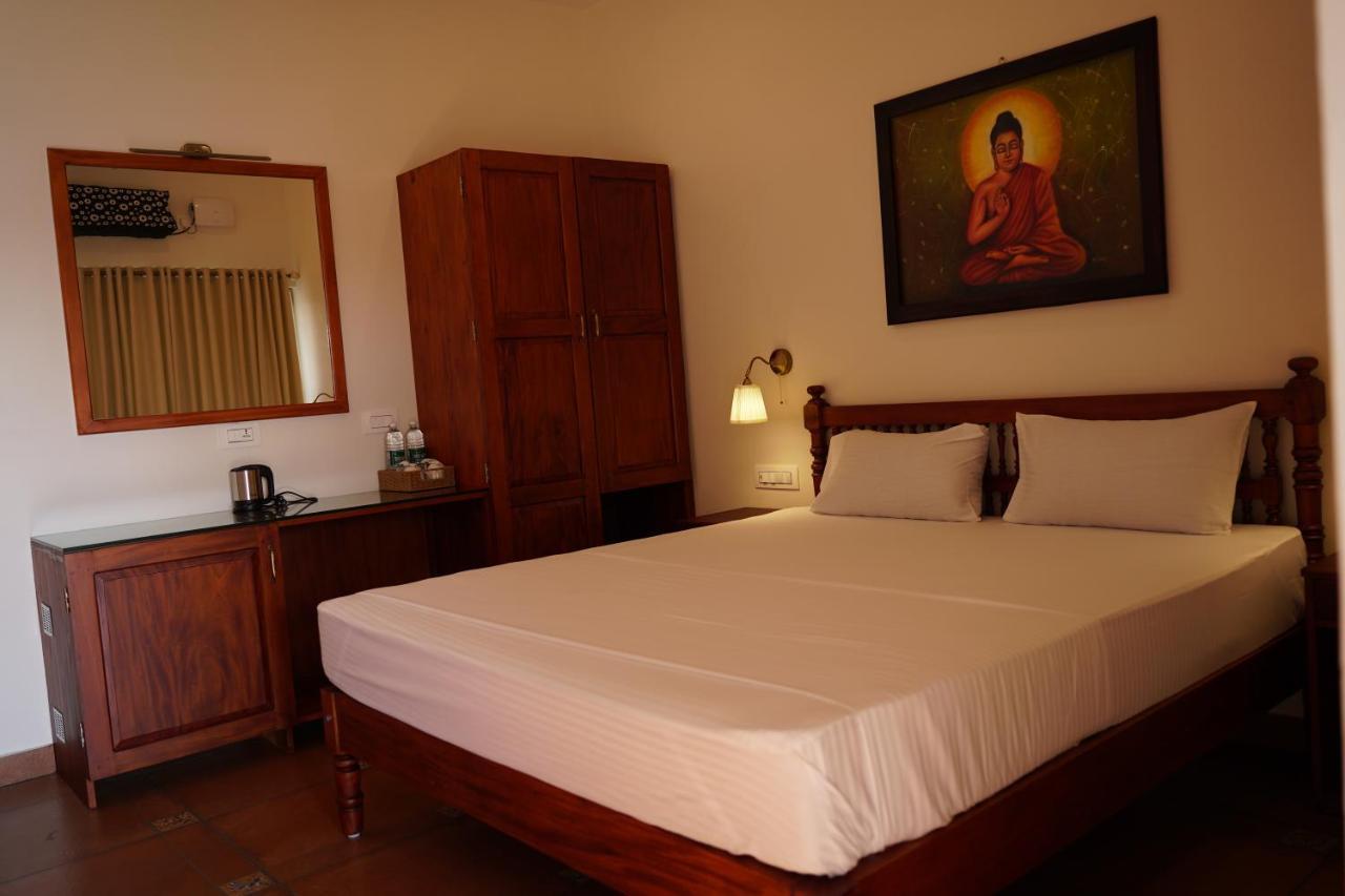 Buddha Beach Hotel Kovalam Buitenkant foto