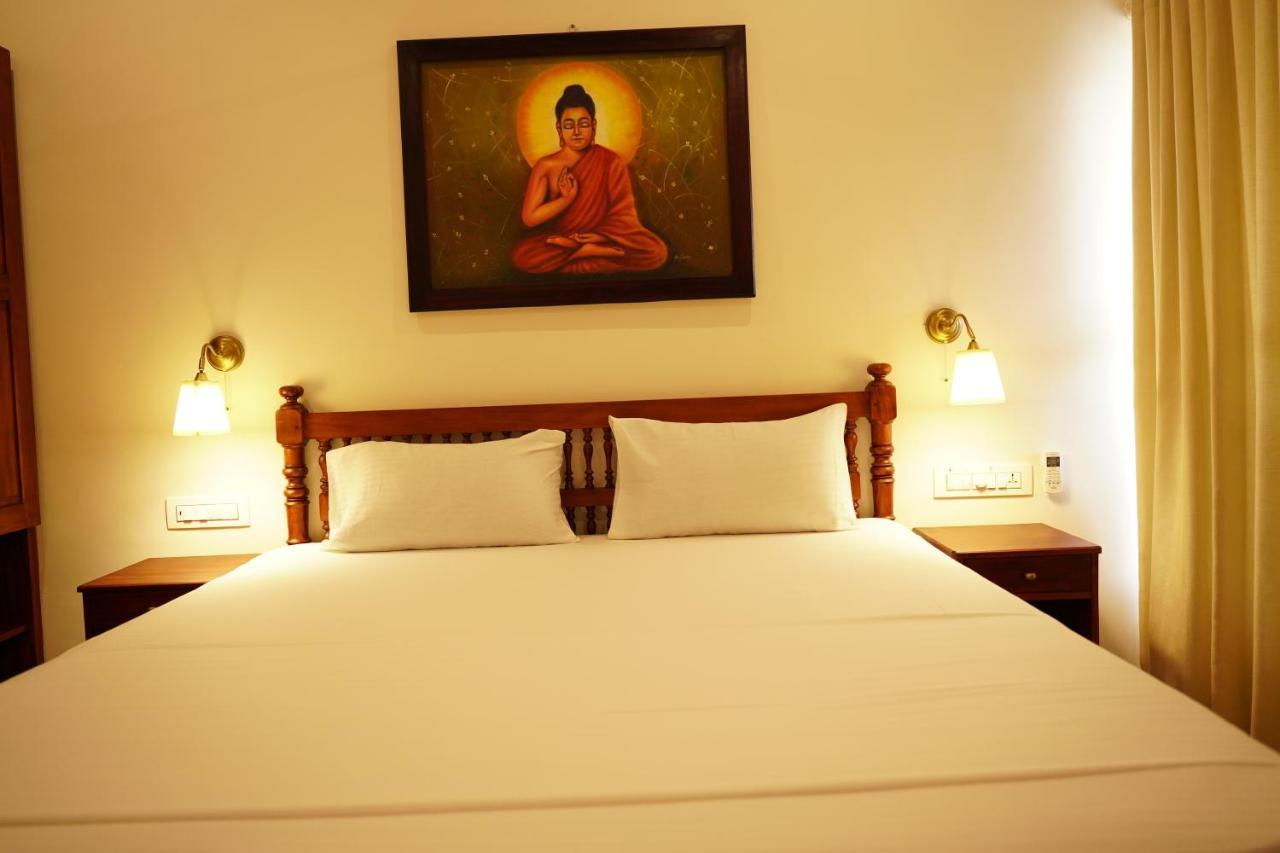 Buddha Beach Hotel Kovalam Buitenkant foto