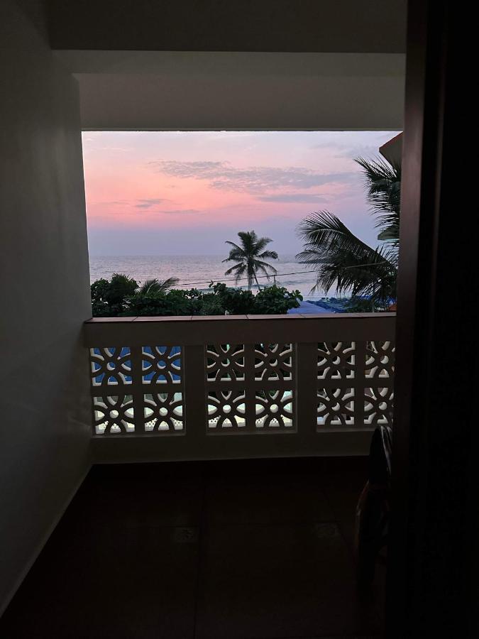 Buddha Beach Hotel Kovalam Buitenkant foto