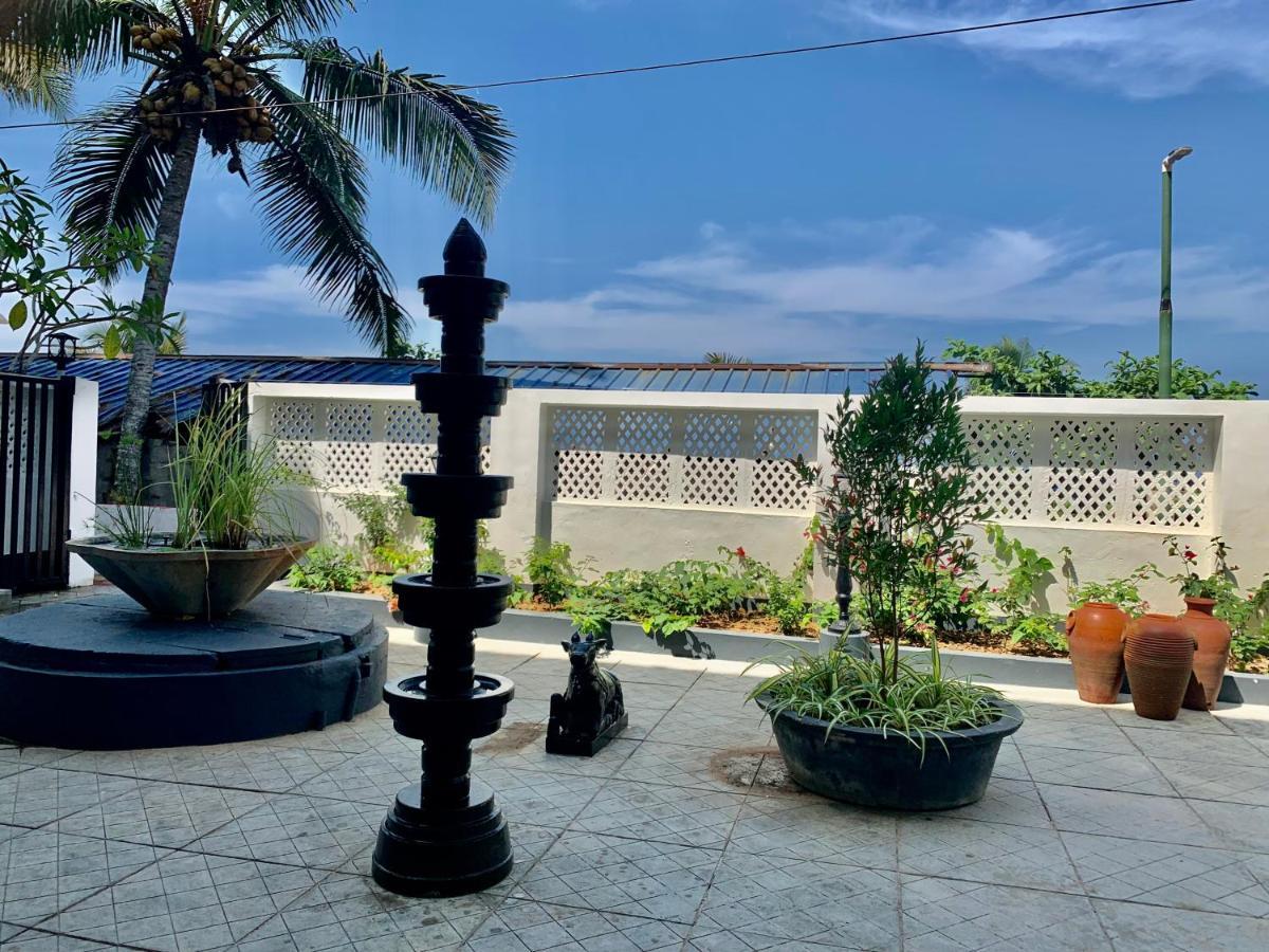 Buddha Beach Hotel Kovalam Buitenkant foto