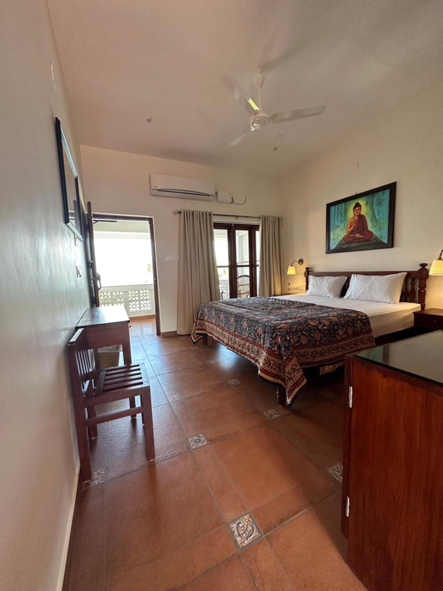 Buddha Beach Hotel Kovalam Buitenkant foto
